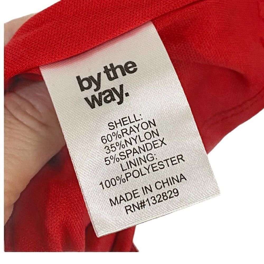 by the way. Red Strapless Dres Size M - Picture 6 of 9